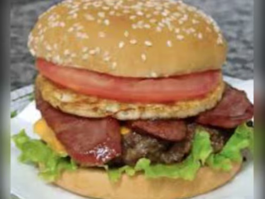 Foto de prato antes da edição profissional - imagem original com baixa qualidade